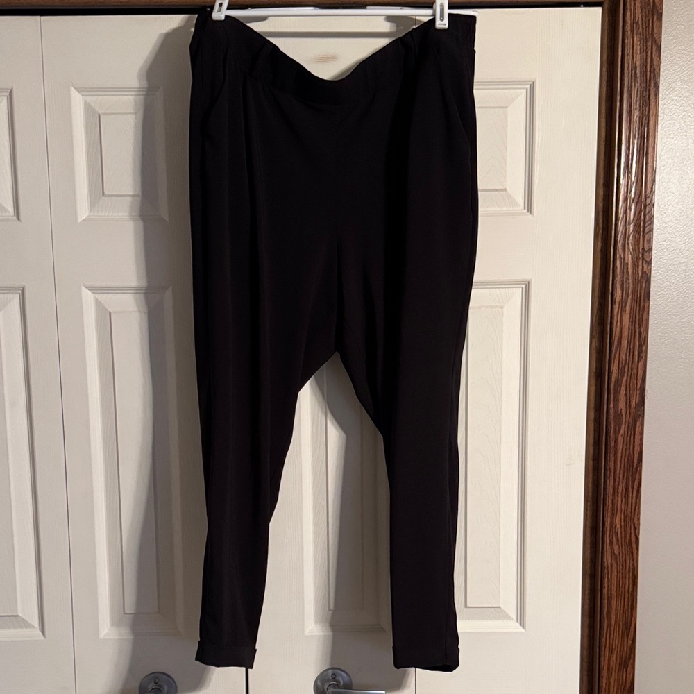 Torrid Studio Black Tapered Pants with Pockets